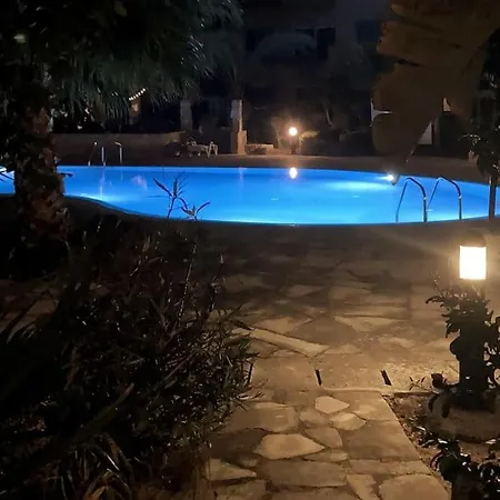 Blue Nest At Gardens شقة